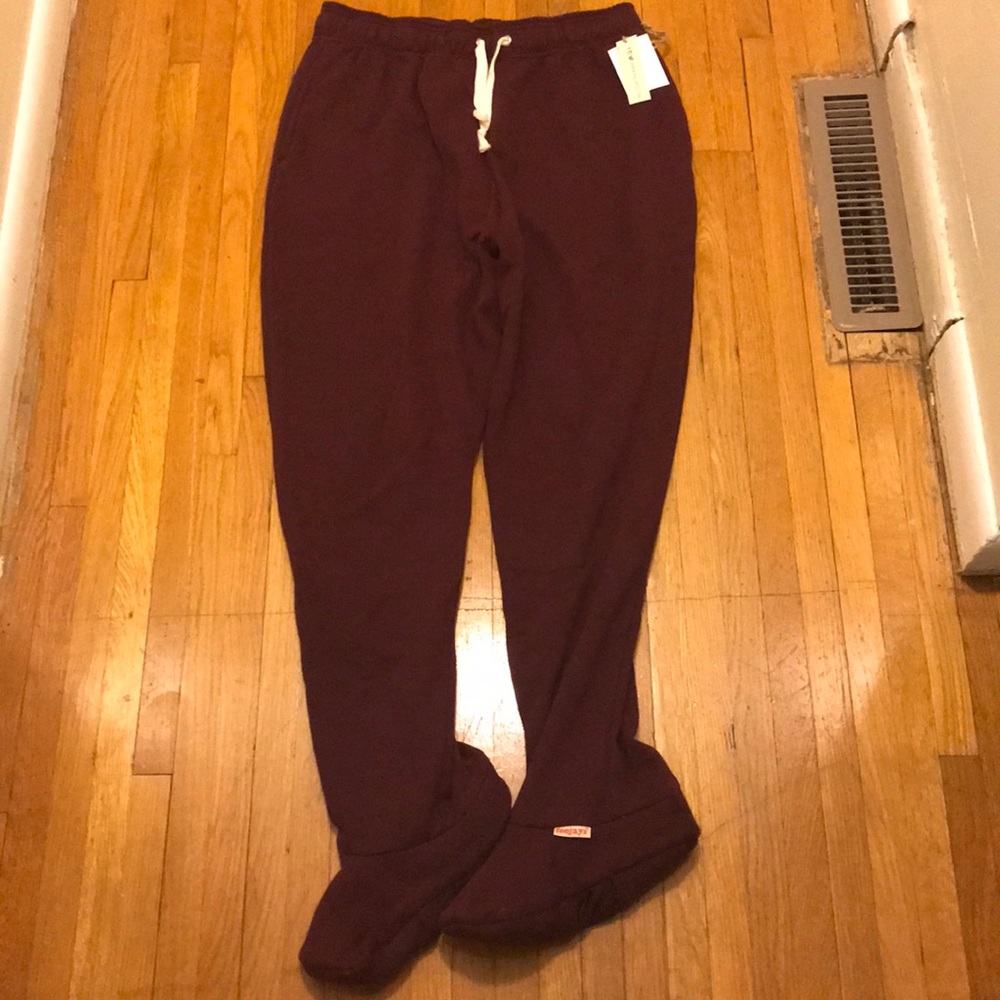 Maroon Feejays. Size L